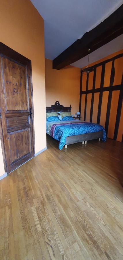 Au Chambellan Bed & Breakfast Ay-Champagne Bagian luar foto