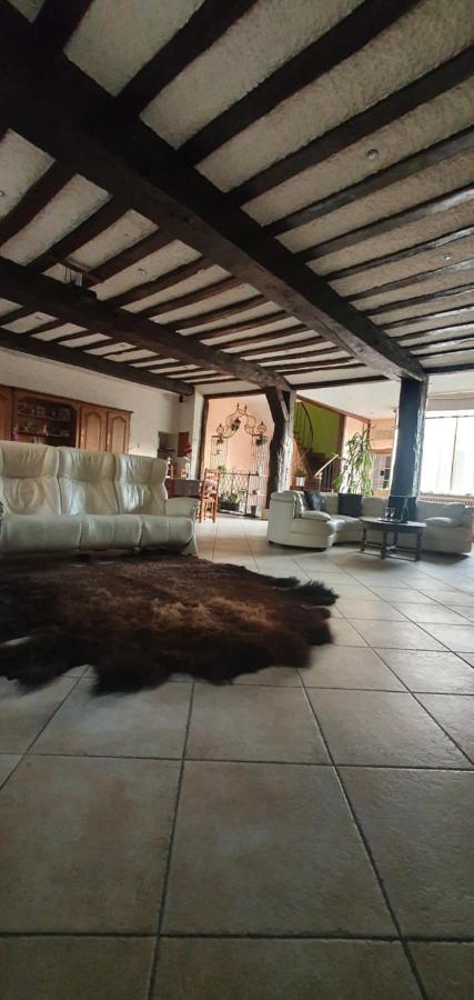 Au Chambellan Bed & Breakfast Ay-Champagne Bagian luar foto